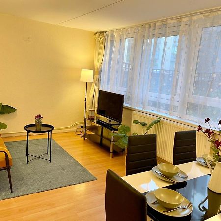 3Br Central London Close Station 外观 照片