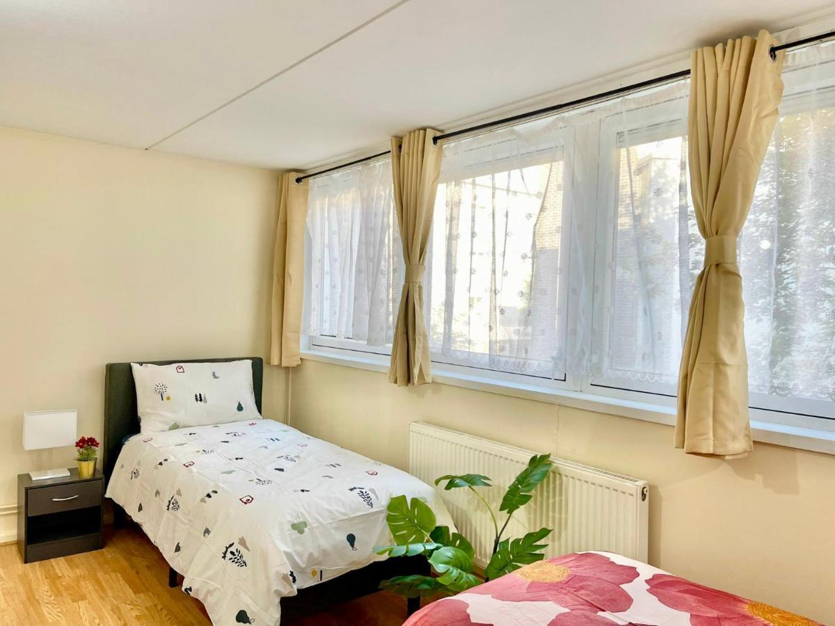3Br Central London Close Station 外观 照片