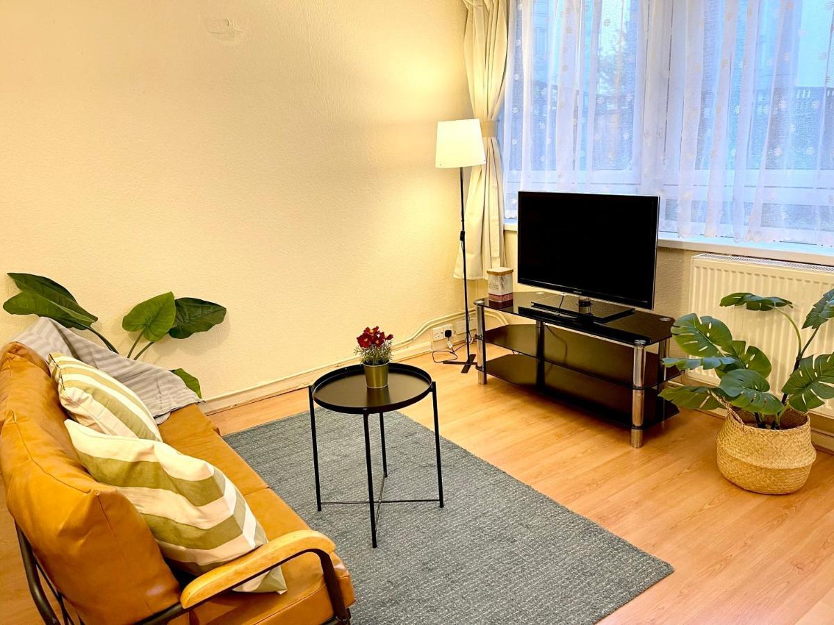3Br Central London Close Station 外观 照片